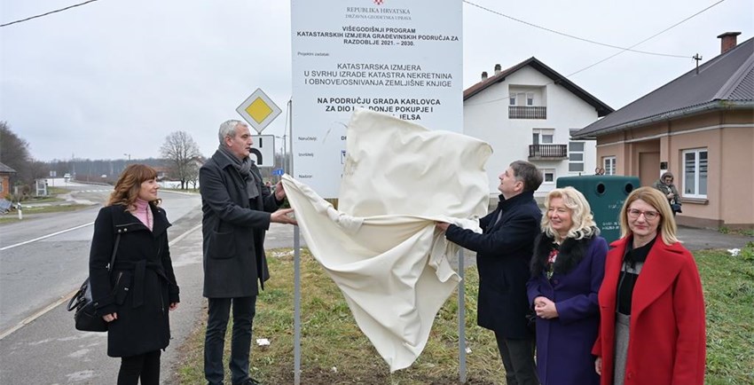 Karlovac postaje prvo županijsko sjedište u Hrvatskoj potpuno novih katastarskih izmjera i obnovljenih zemljišnih knjiga – kreće katastarska izmjera u još šest katastarskih općina